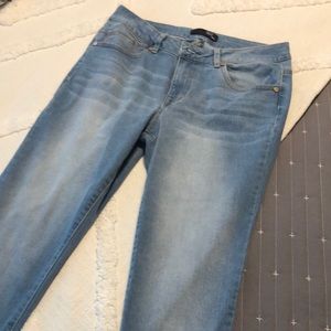 NWOT 1822 skinny jeans